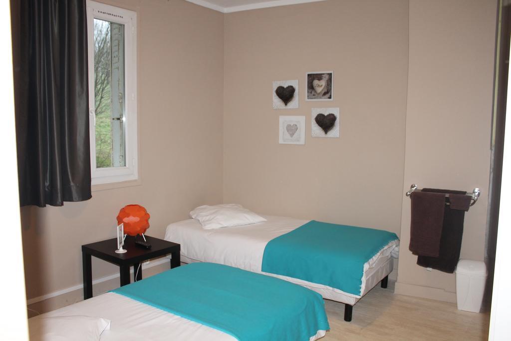 Hotel Le Bellevue Lisieux Zimmer foto